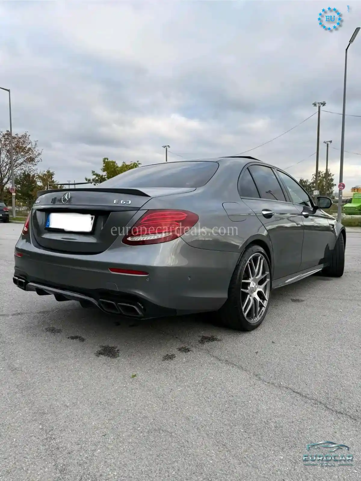 Mercedes-Benz E 63 AMG