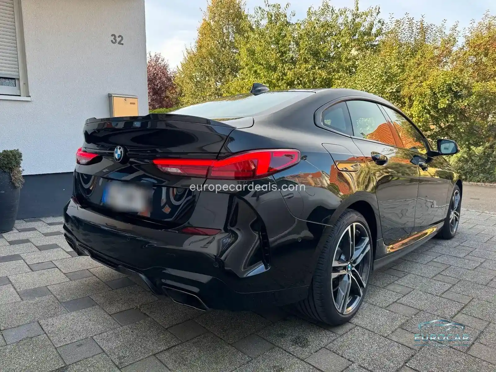 BMW 218
