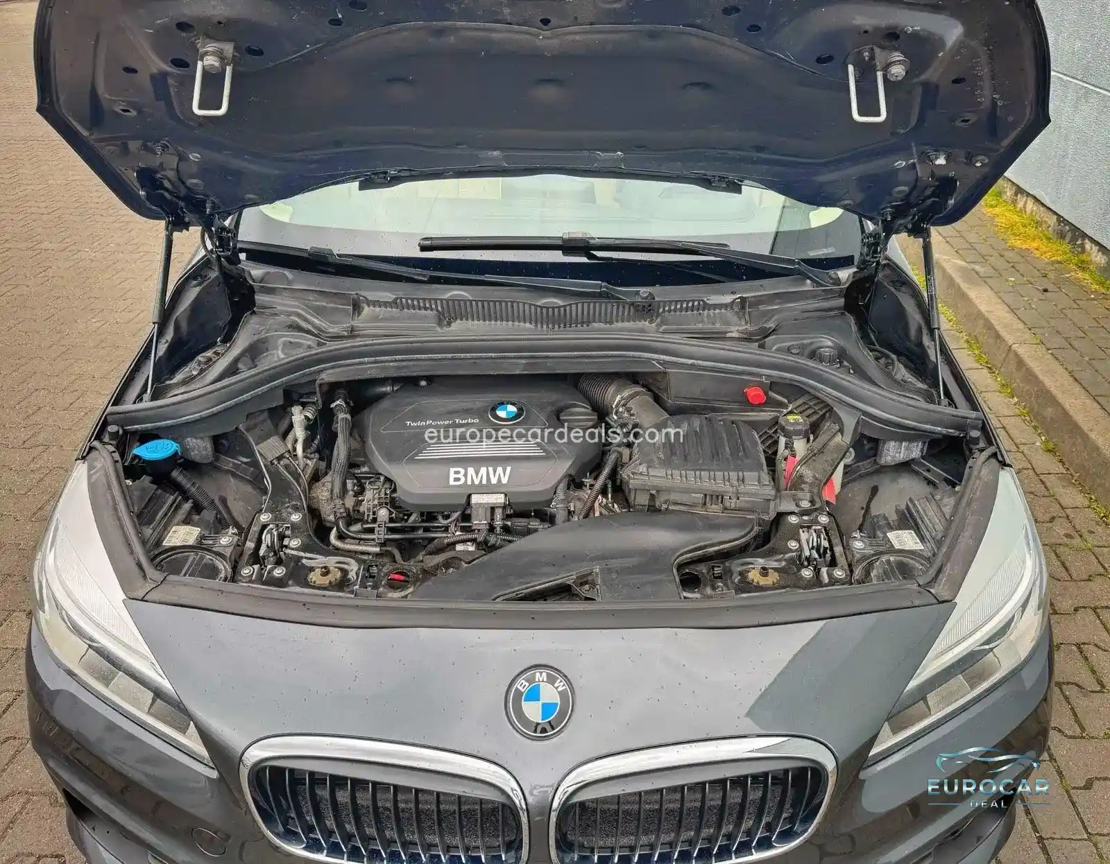 BMW 220