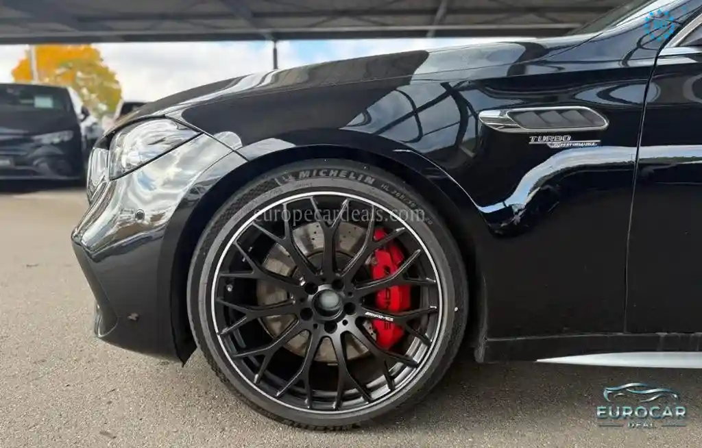 Mercedes-Benz C 63 AMG
