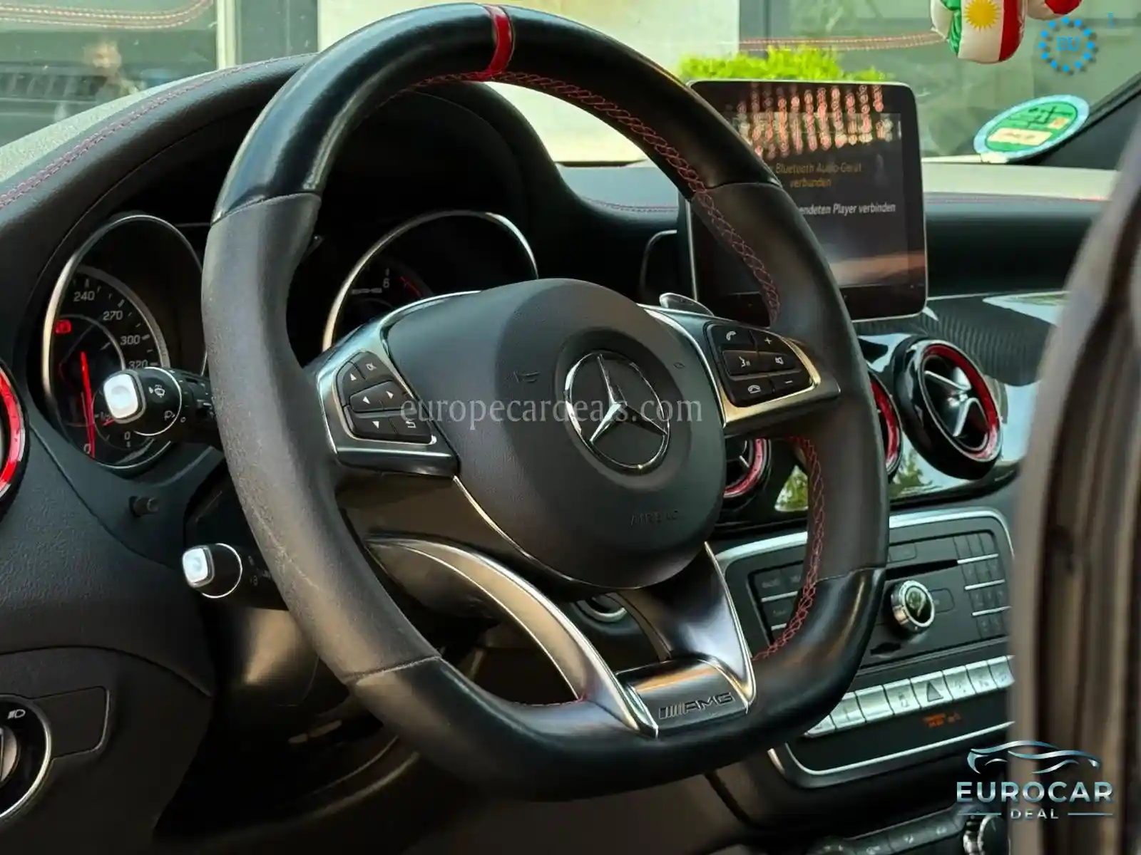Mercedes-Benz CLA 45 AMG Shooting Brake