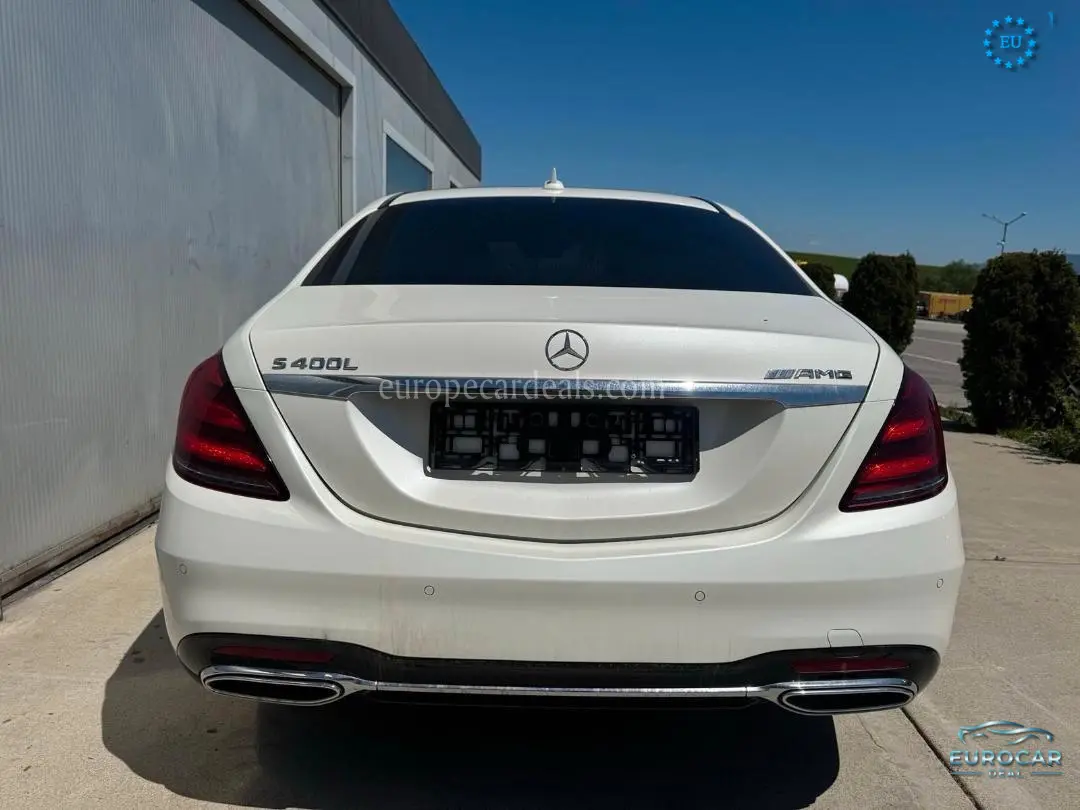 Mercedes-Benz S 400