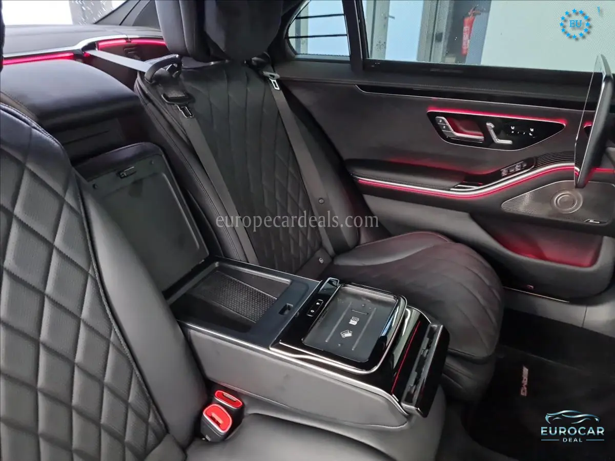 Mercedes-Benz S 500