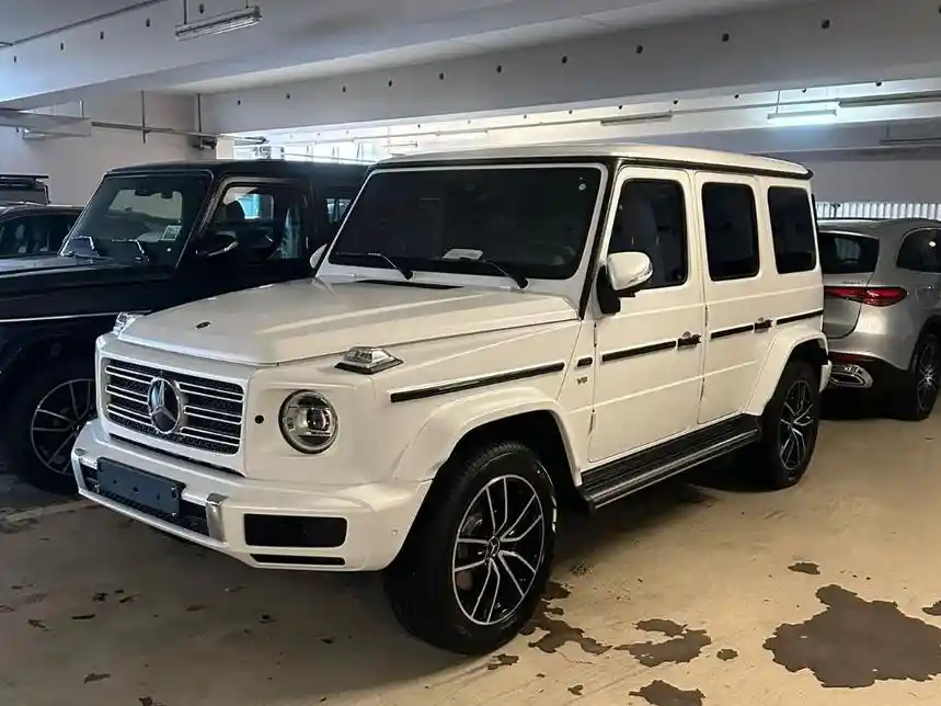 Mercedes-Benz G 500