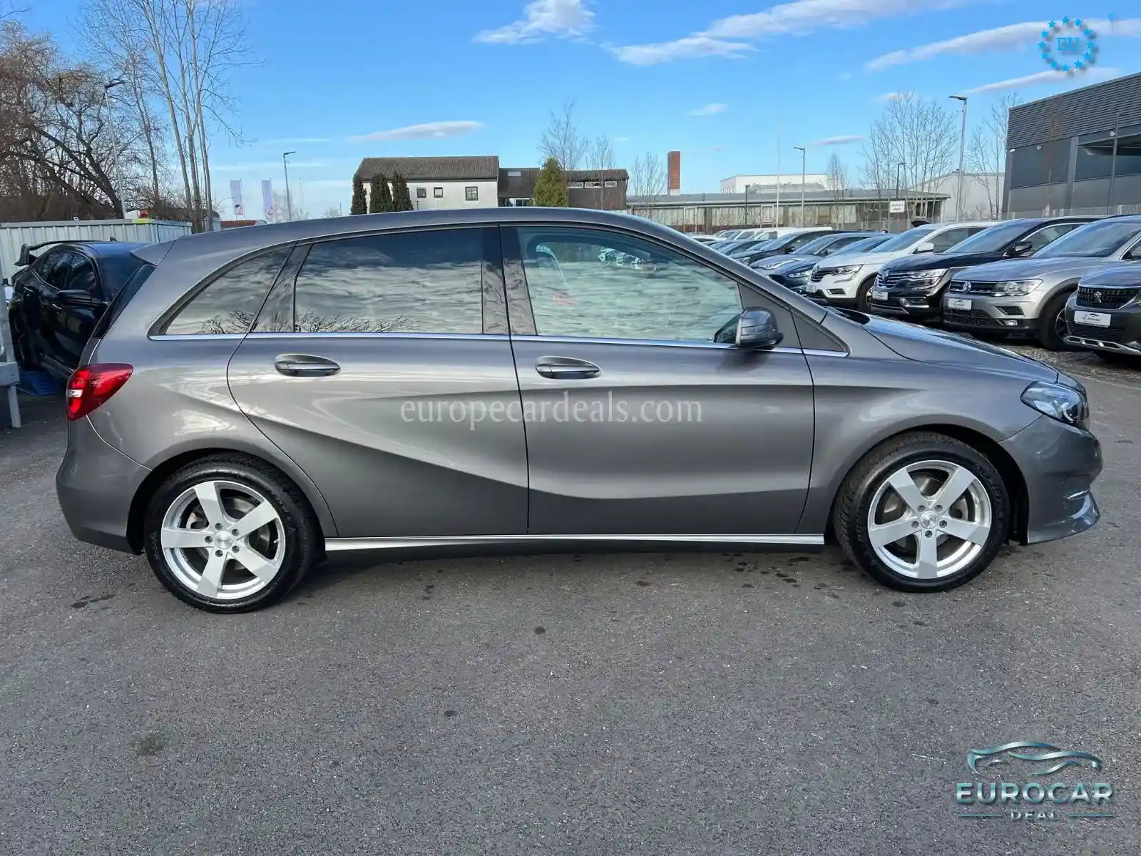 Mercedes-Benz B 220