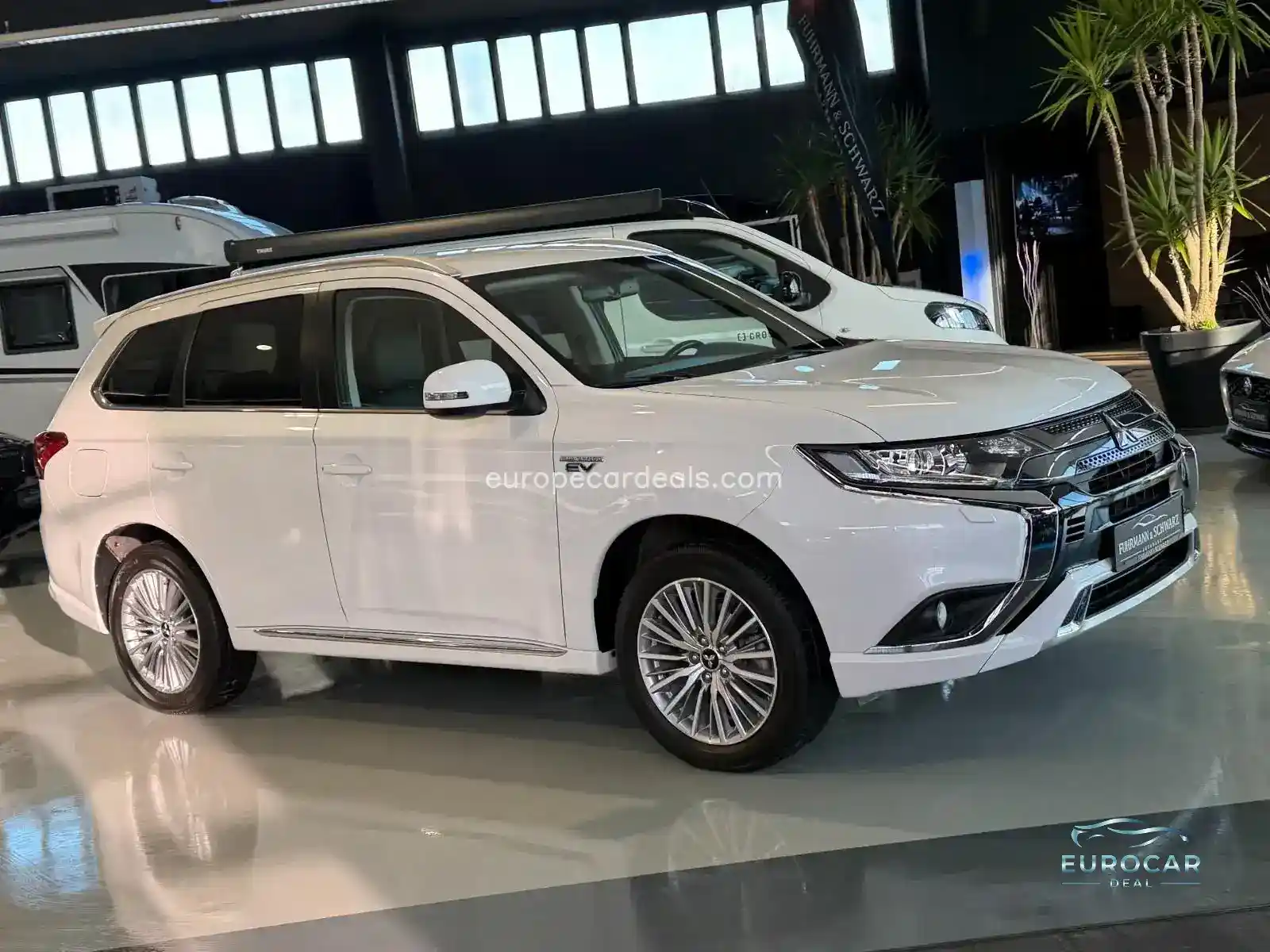 Mitsubishi Plug-in Hybrid Outlander