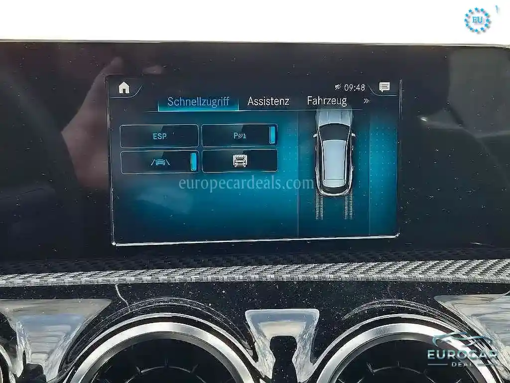 Mercedes-Benz CLA 180