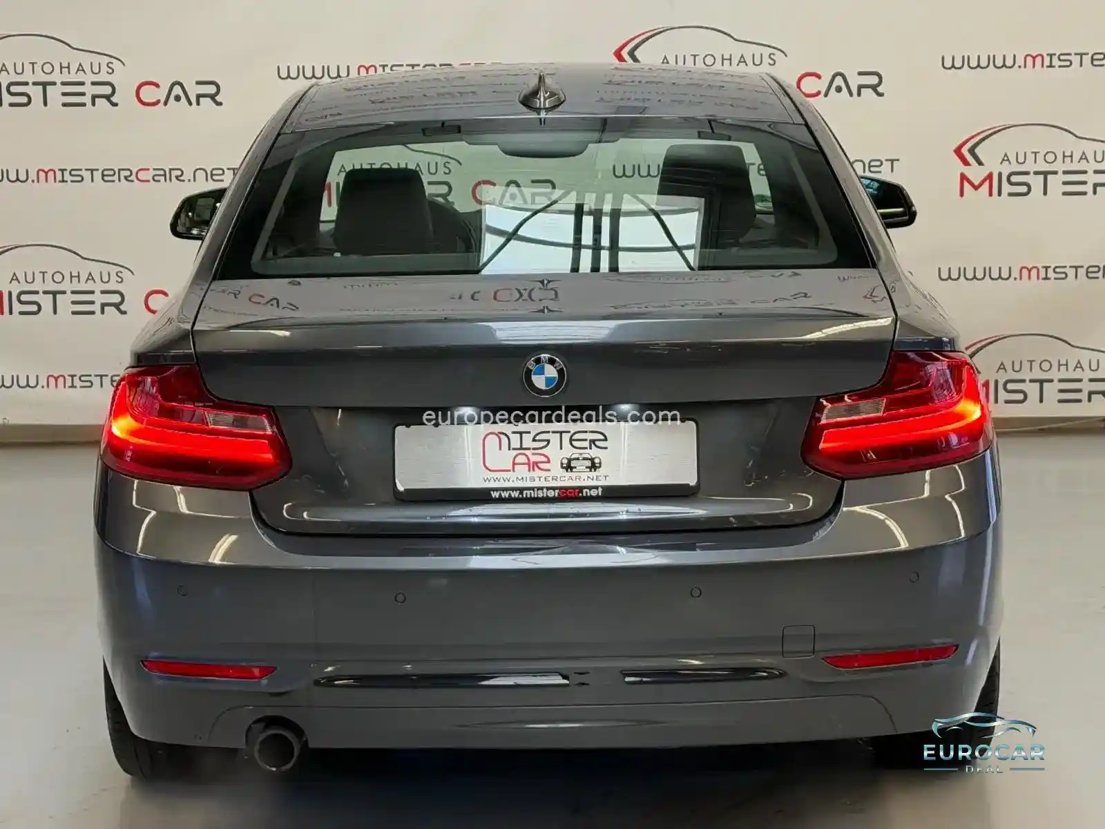 BMW 220