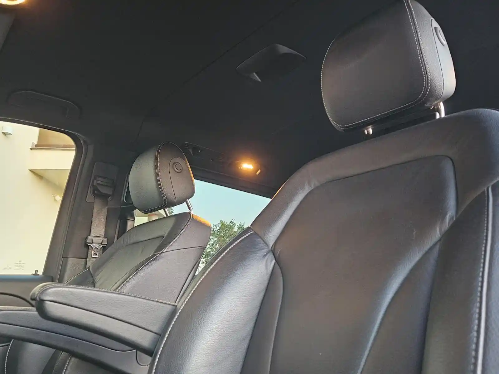 Mercedes-Benz V 200