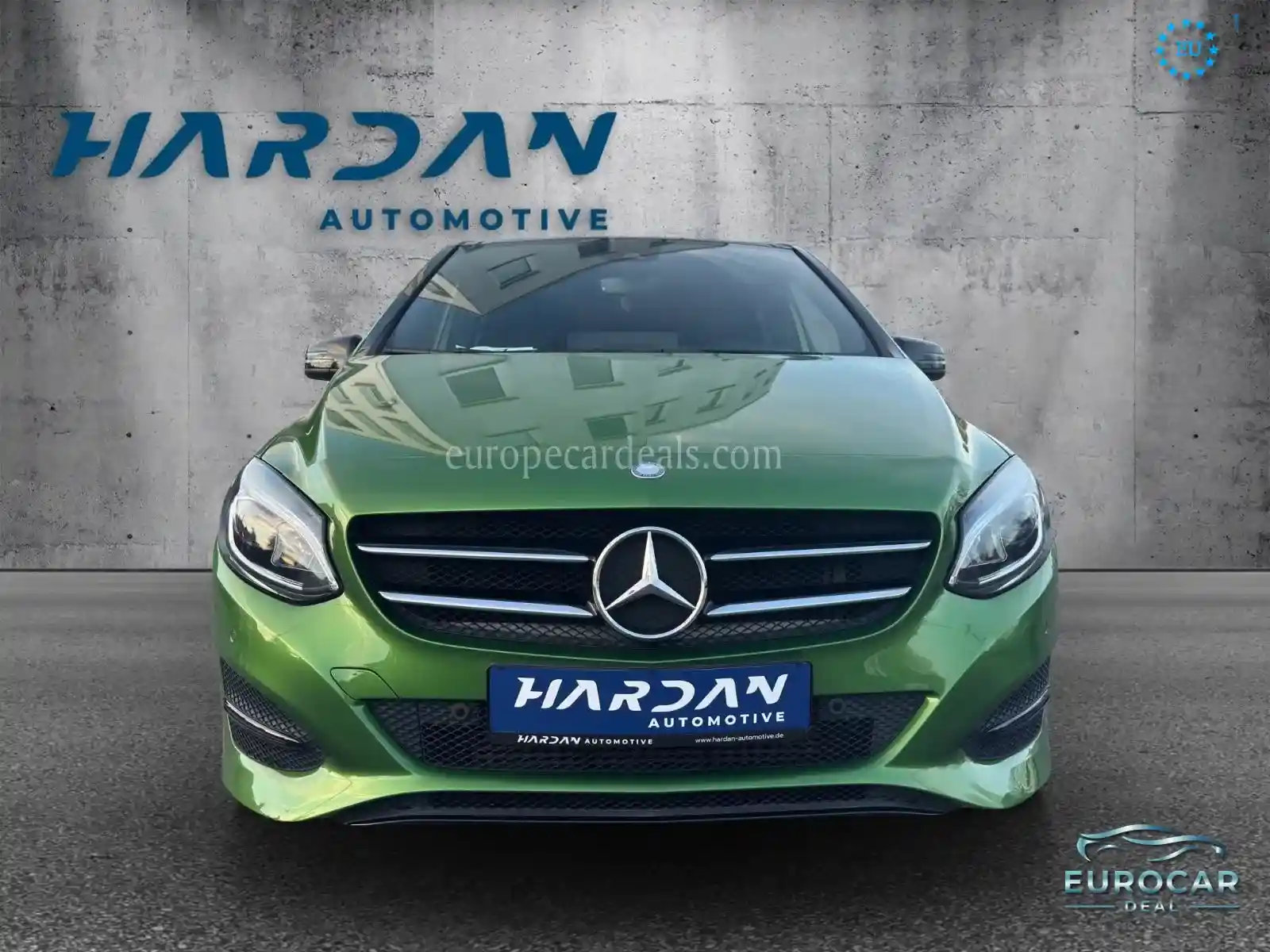Mercedes-Benz B 180