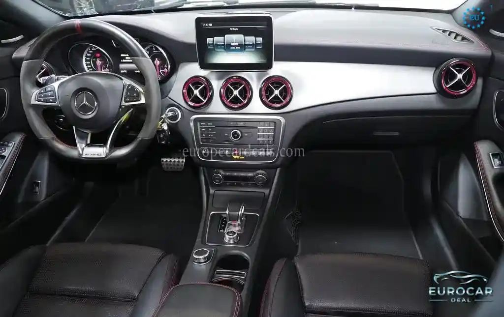 Mercedes-Benz CLA 45 AMG Shooting Brake