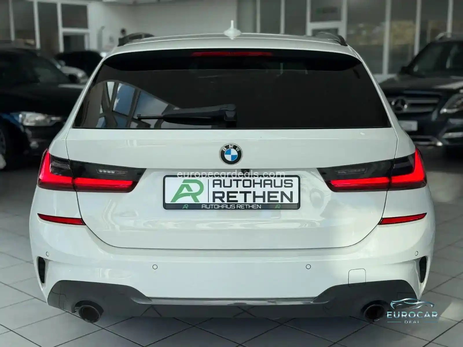 BMW 330