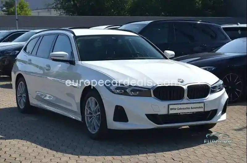 BMW 330