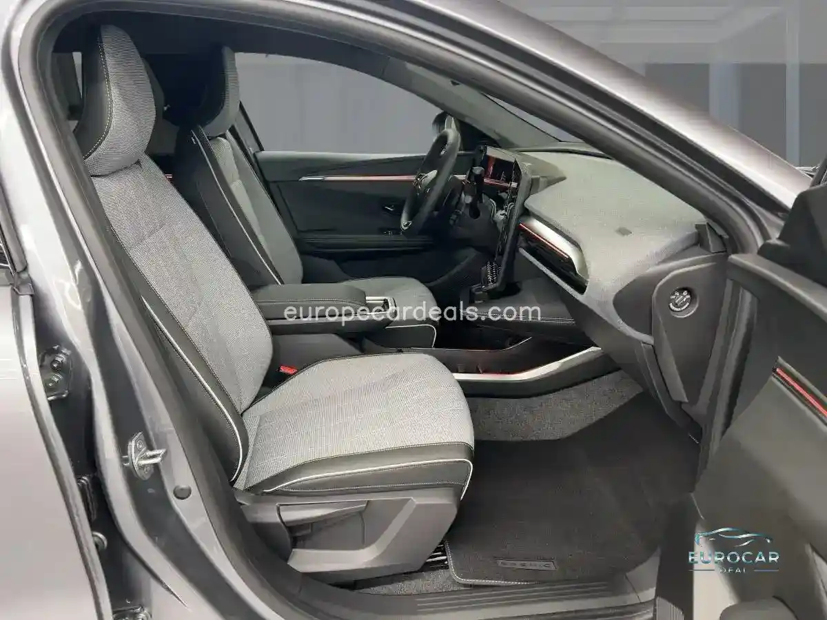 Renault Scenic E-TECH