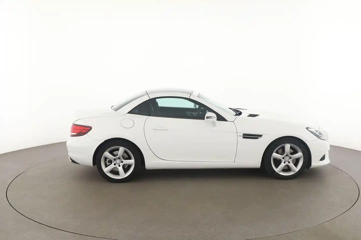 Mercedes-Benz SLC 200
