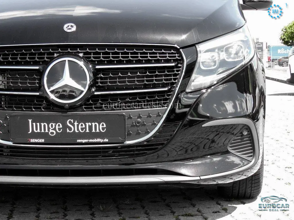 Mercedes-Benz V 220