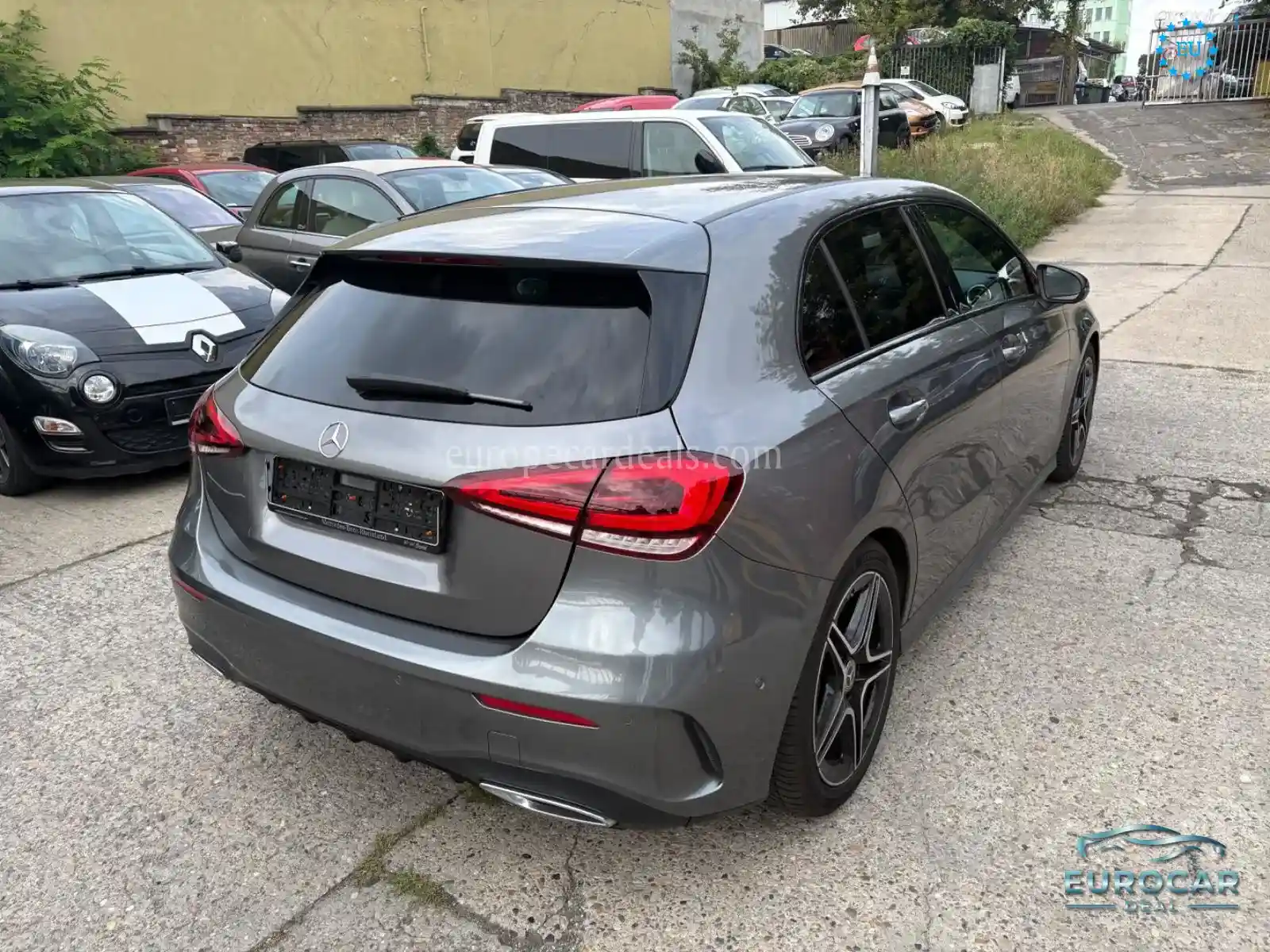 Mercedes-Benz A 220