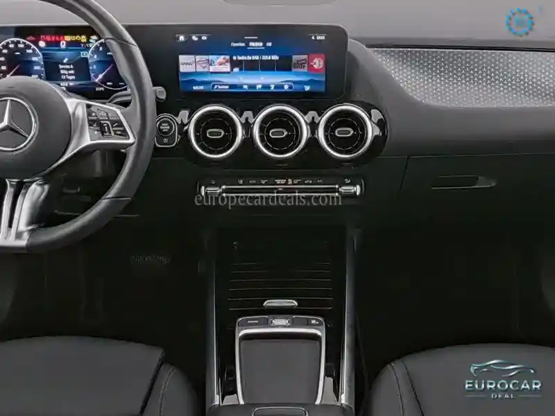 Mercedes-Benz B 200