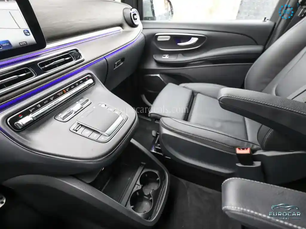 Mercedes-Benz V 250