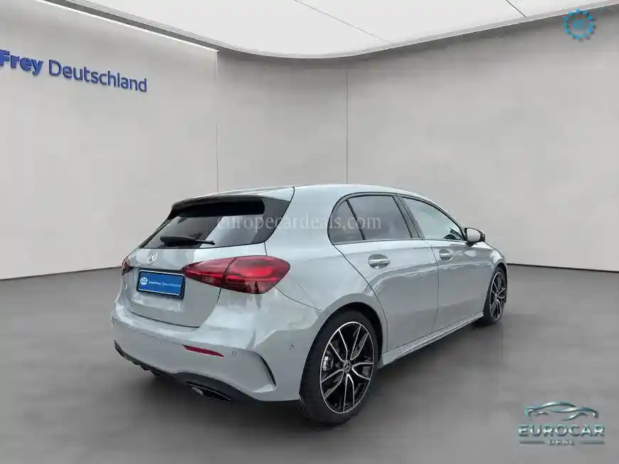 Mercedes-Benz A 180