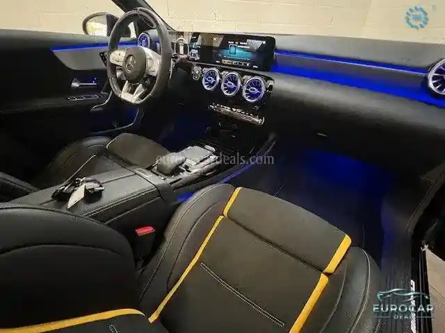 Mercedes-Benz A 45 AMG