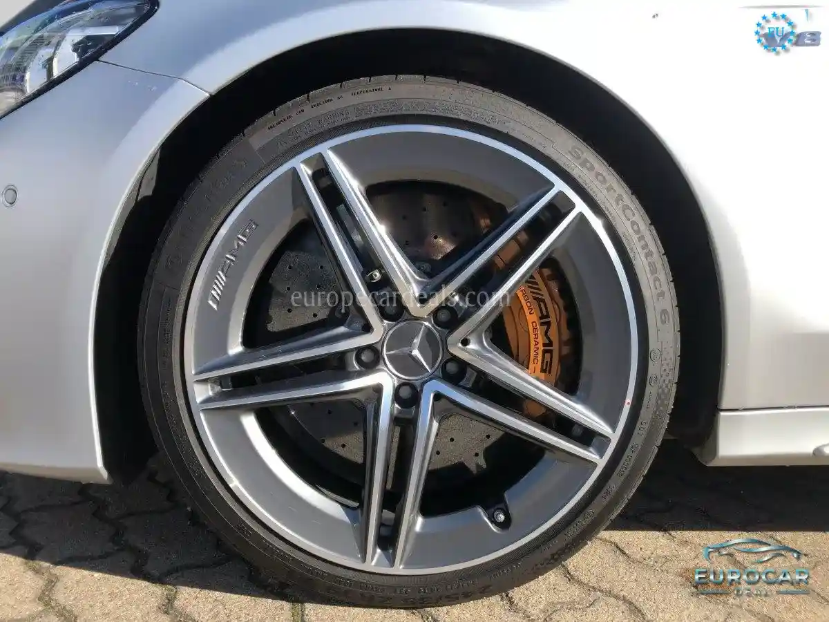 Mercedes-Benz C 63 AMG