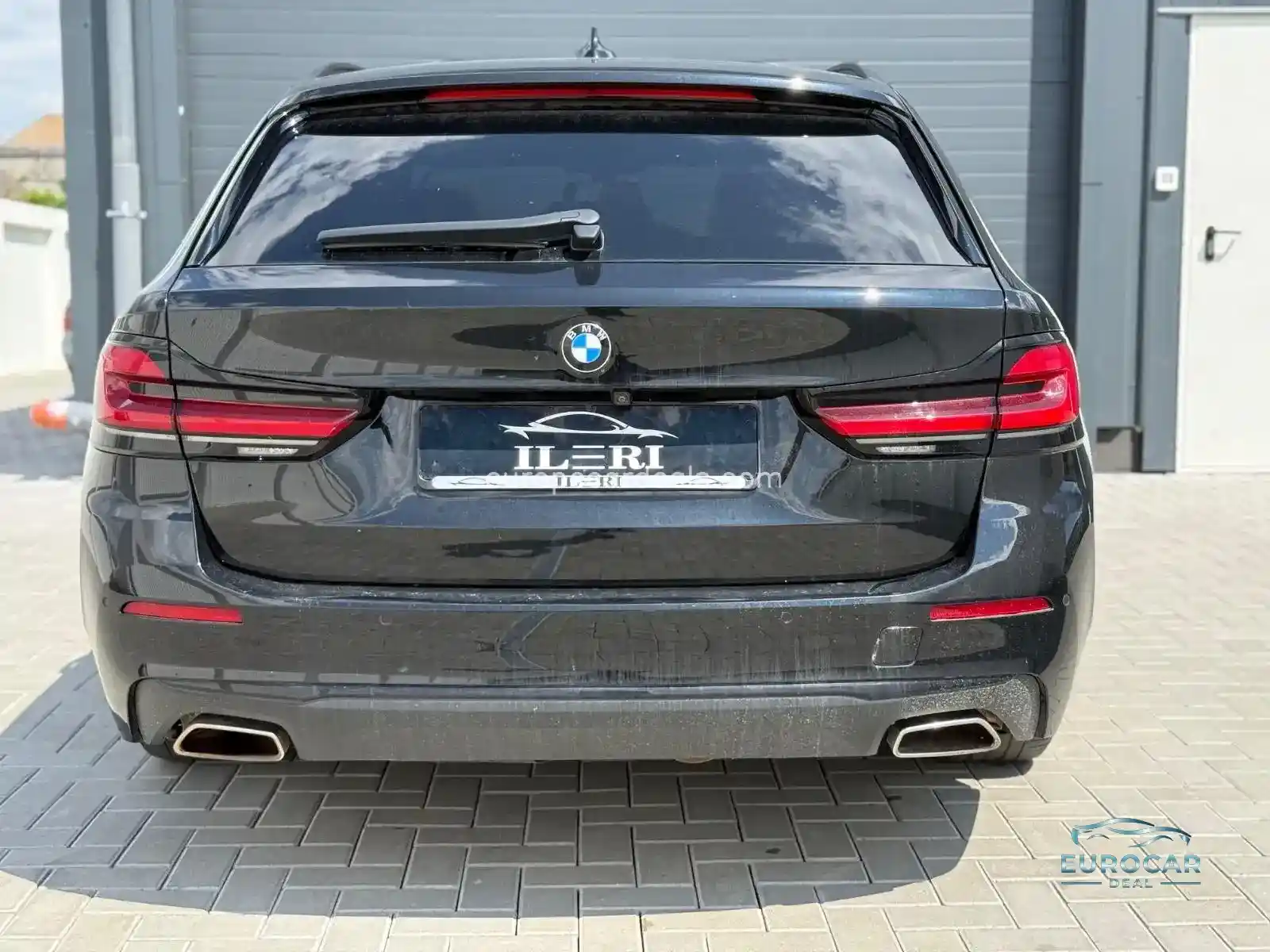 BMW 530