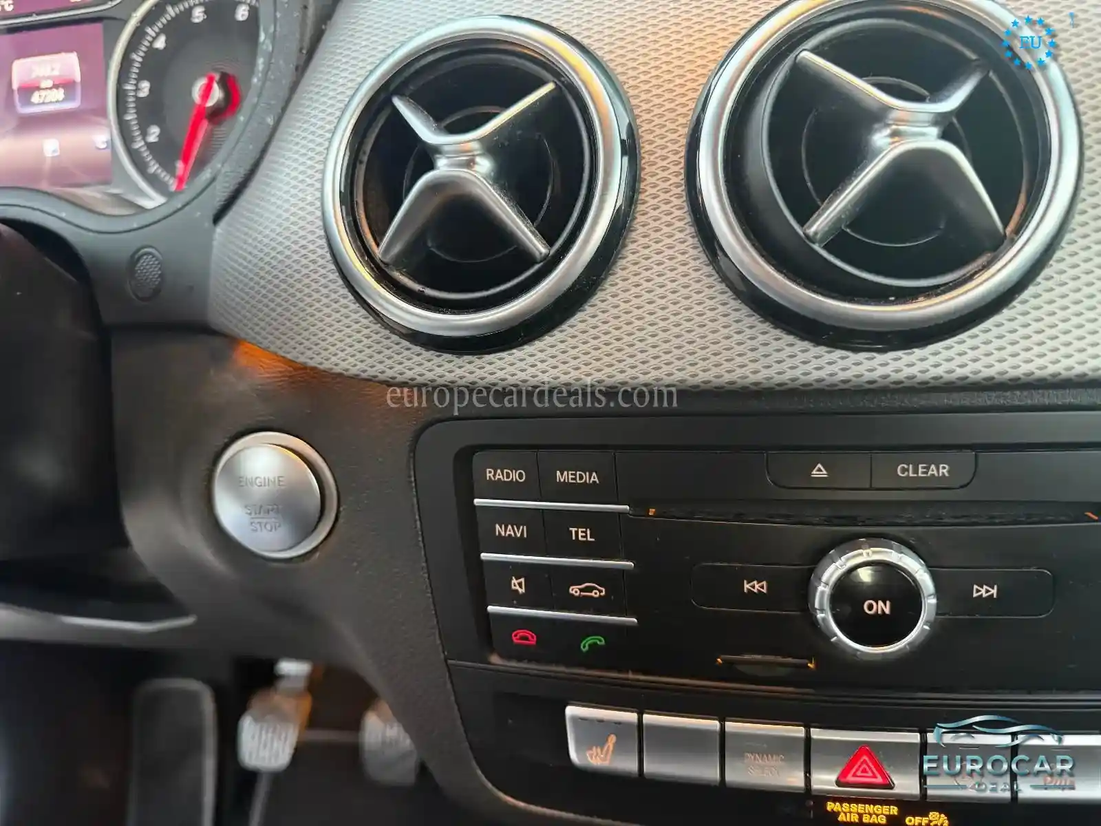 Mercedes-Benz B 200