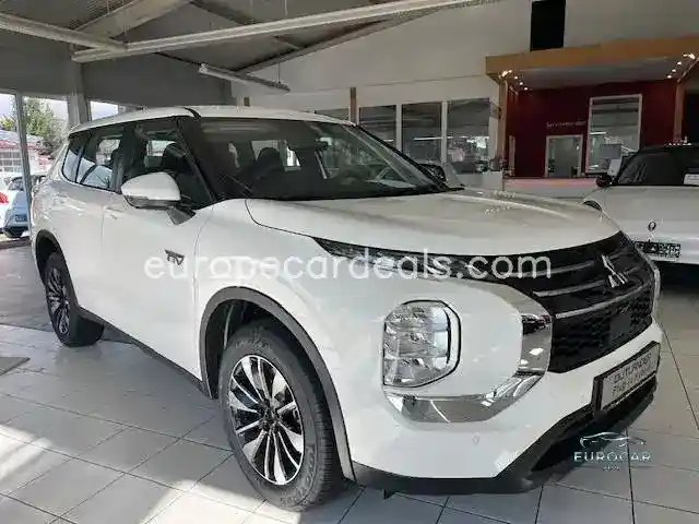 Mitsubishi Plug-in Hybrid Outlander