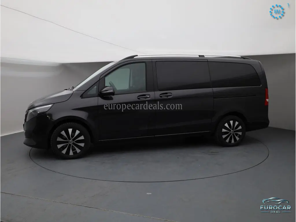 Mercedes-Benz V 220