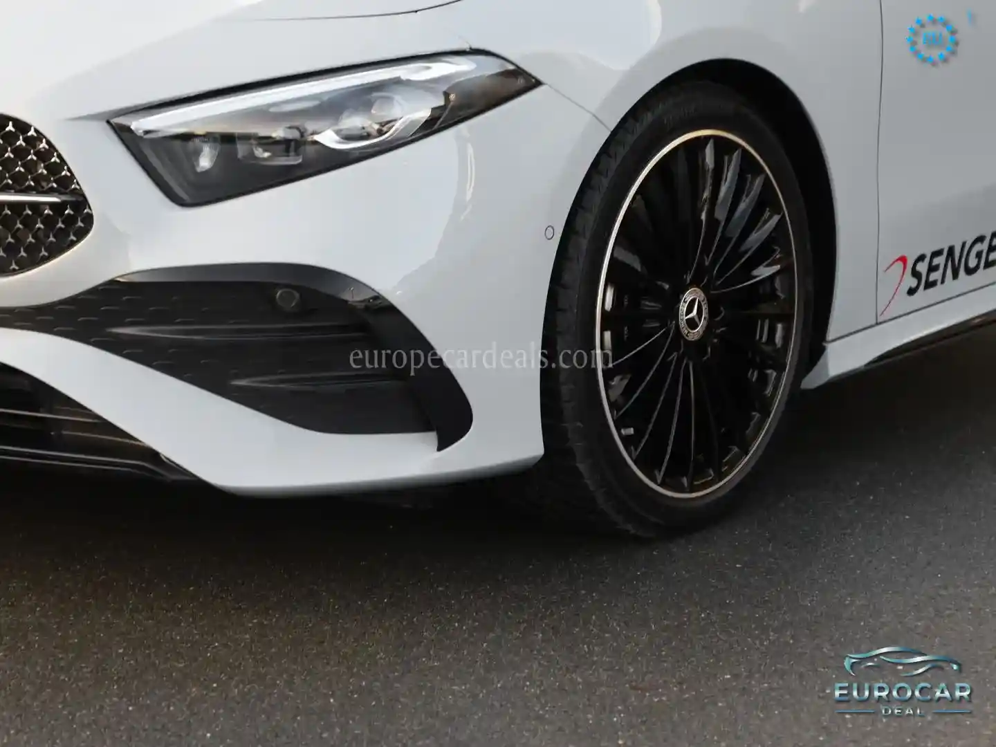 Mercedes-Benz A 220