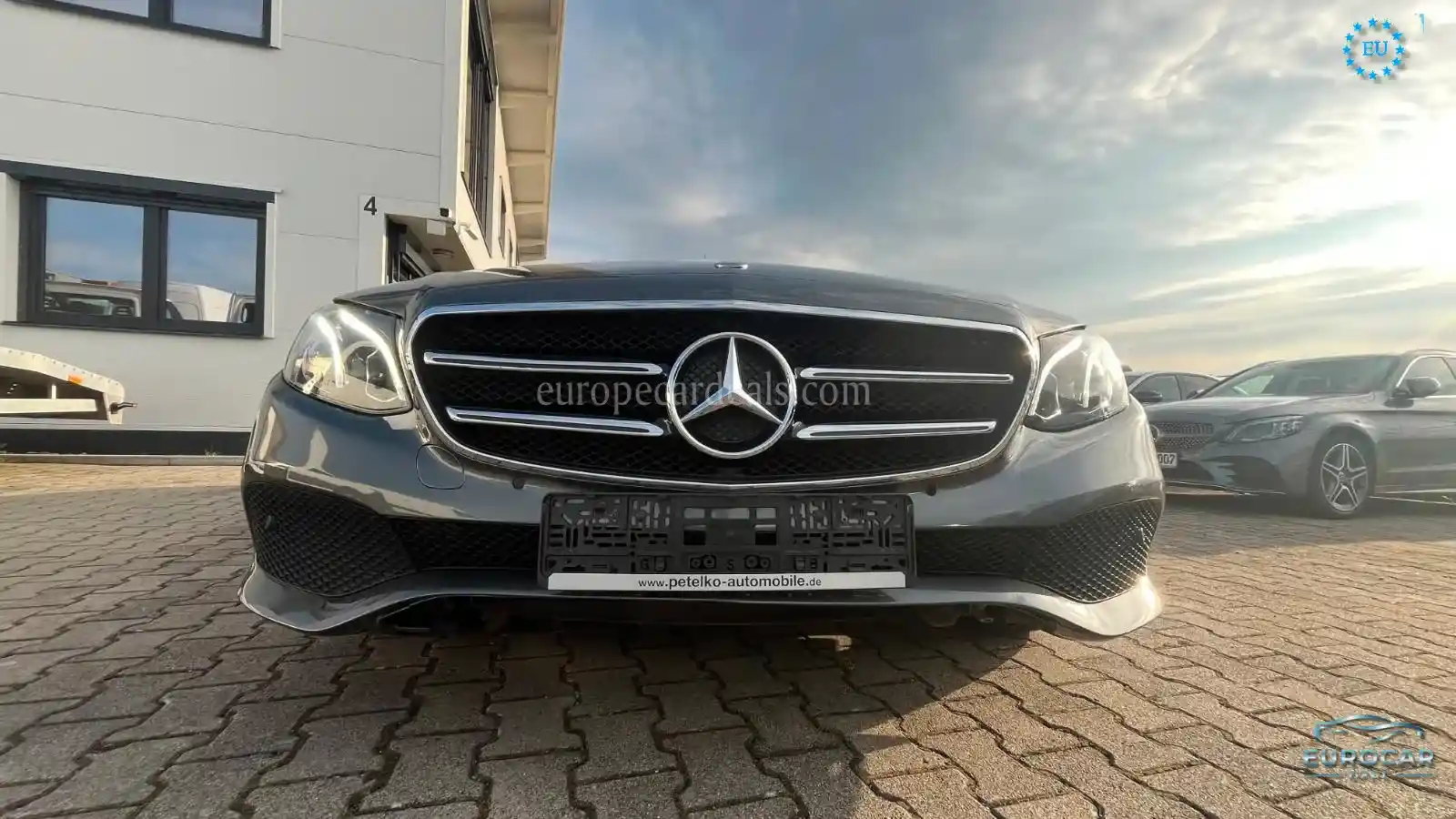 Mercedes-Benz E 200