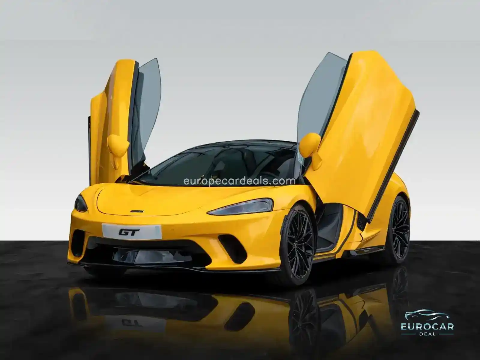 McLaren GT
