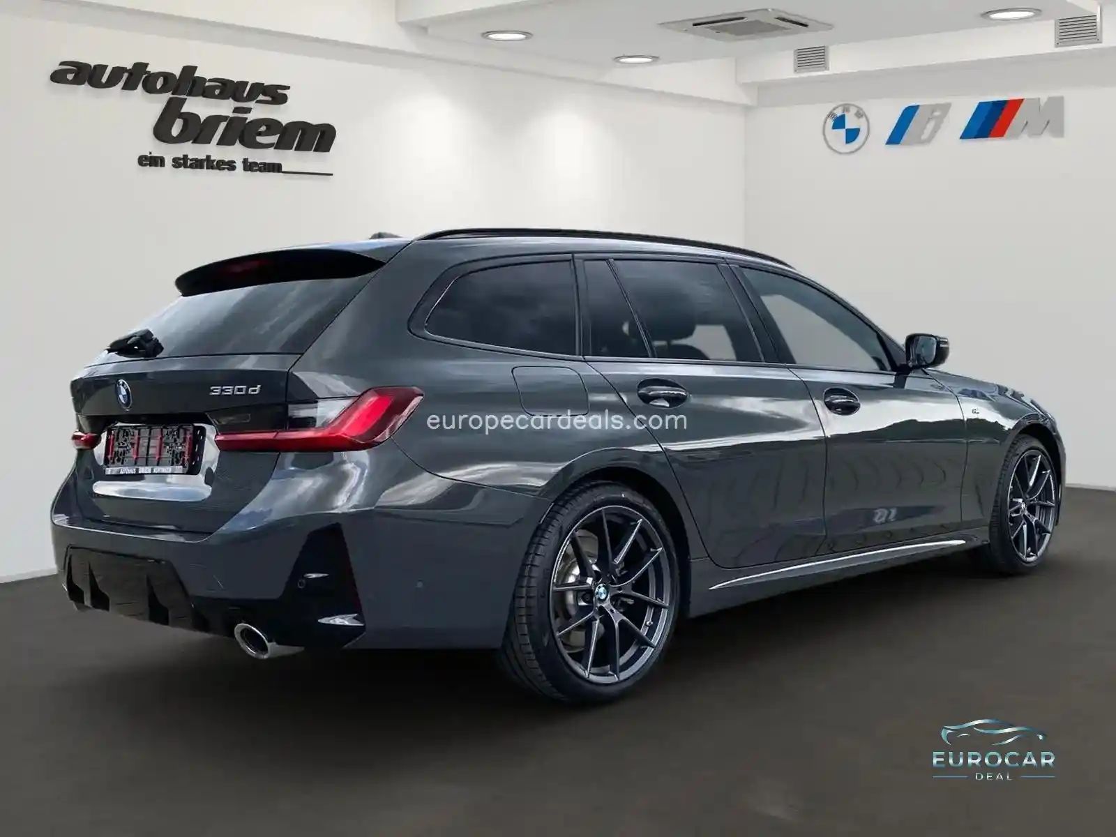 BMW 330