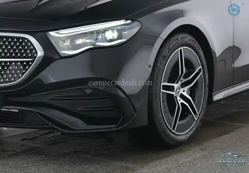 Mercedes-Benz E 300