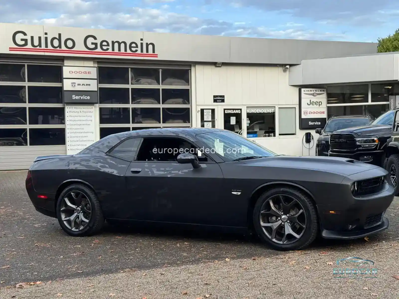 Dodge Challenger