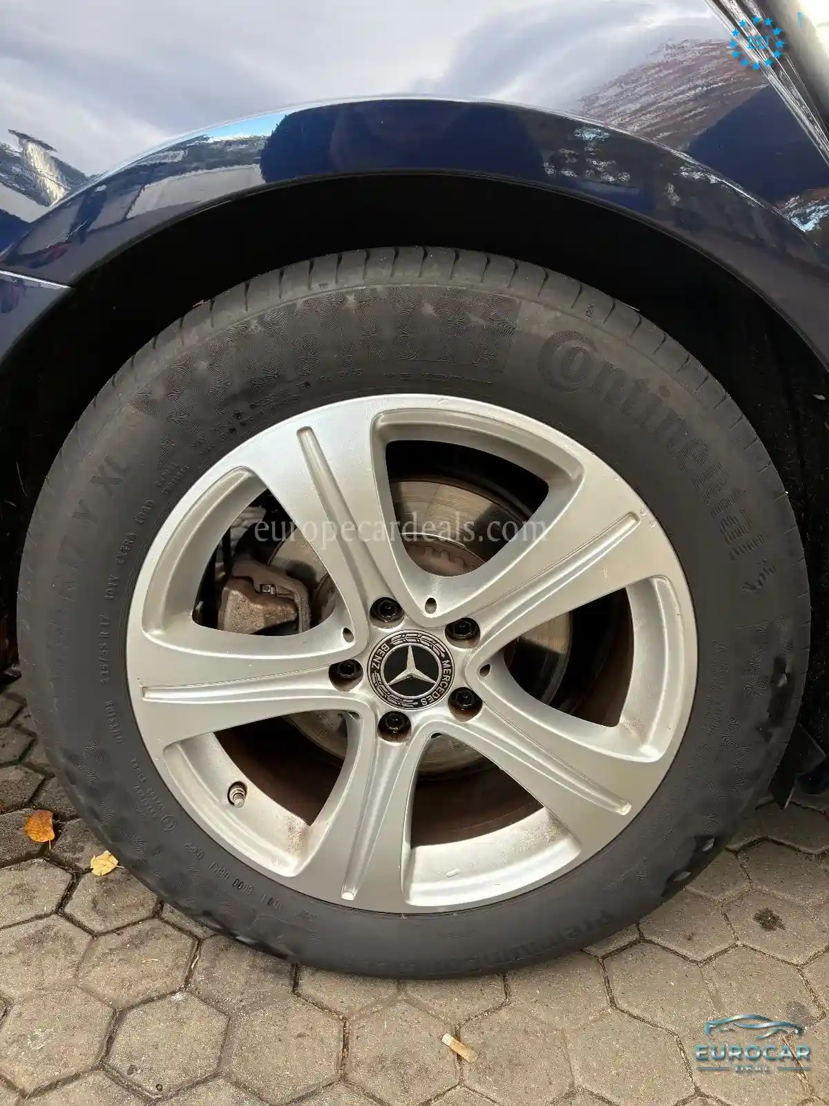 Mercedes-Benz E 220