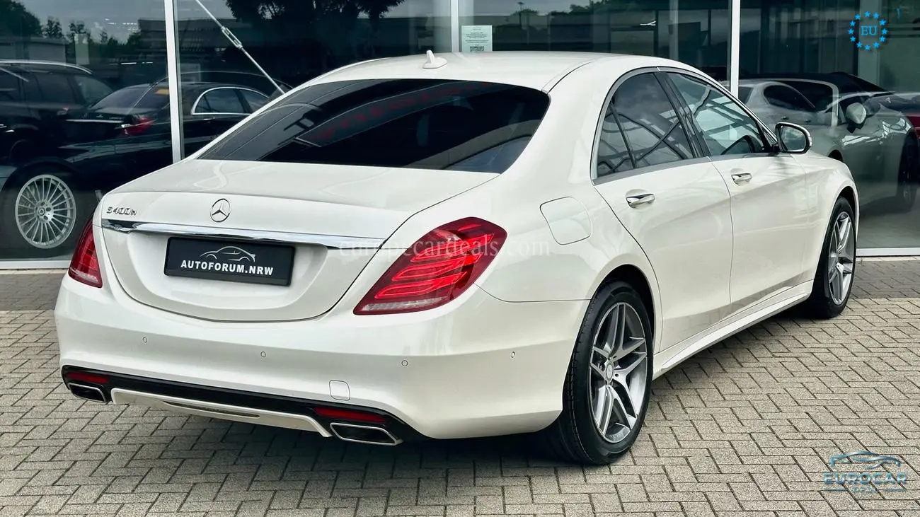 Mercedes-Benz S 400