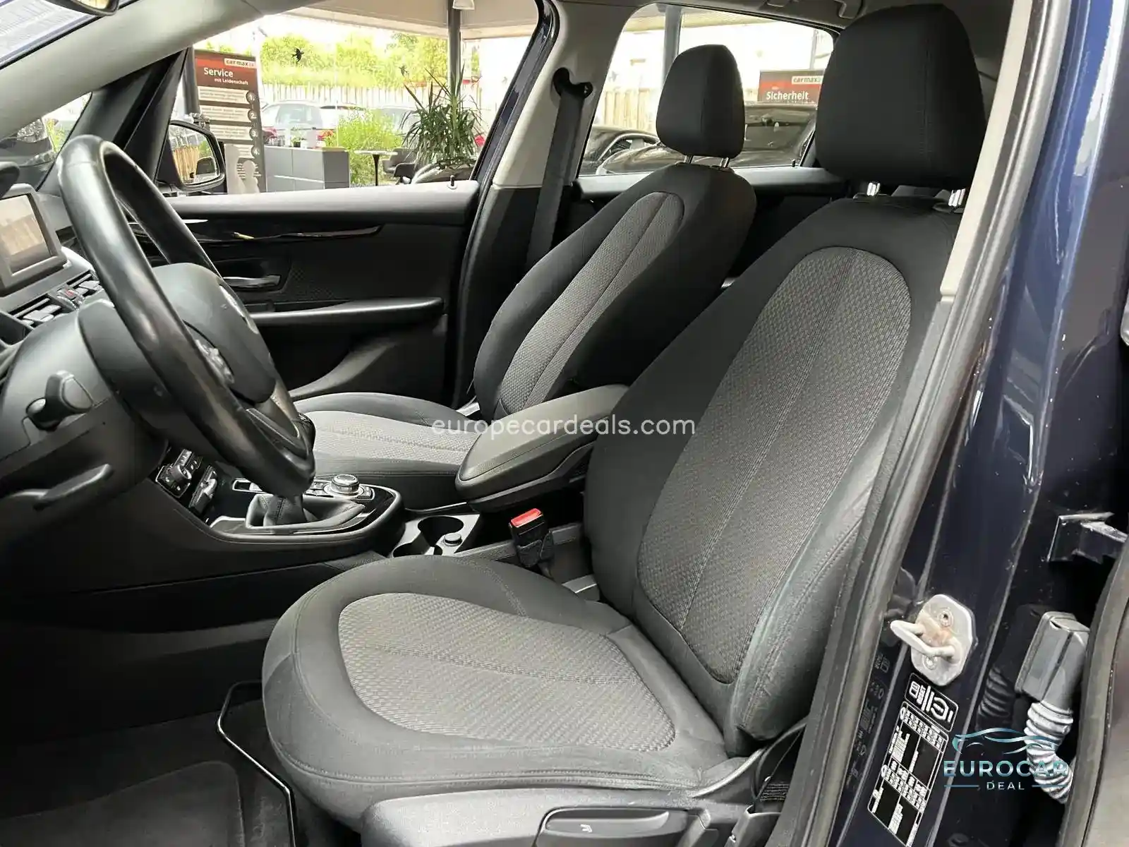 BMW 218