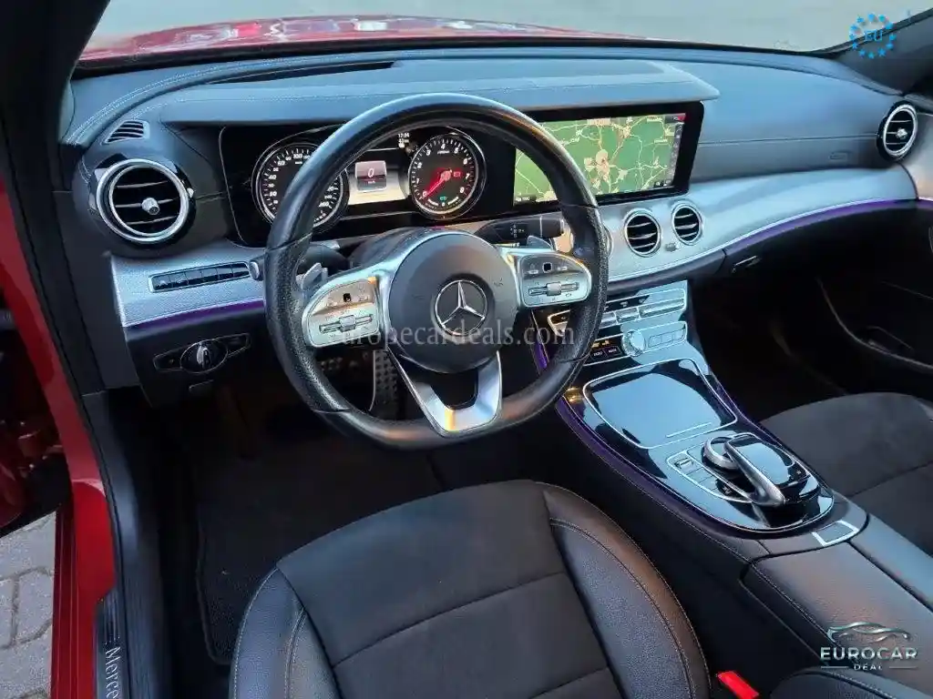Mercedes-Benz E 300