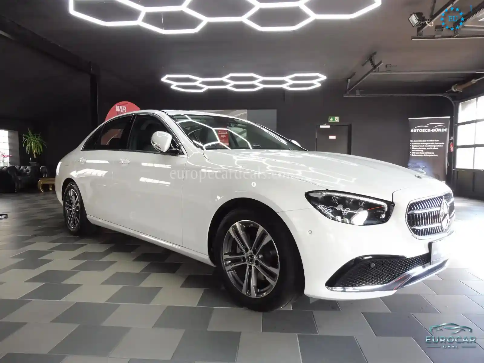 Mercedes-Benz E 200