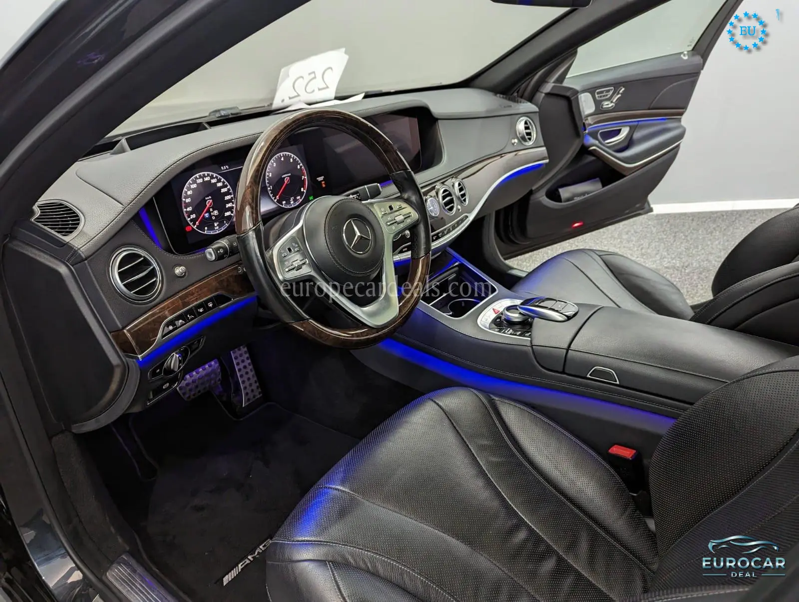 Mercedes-Benz S 560