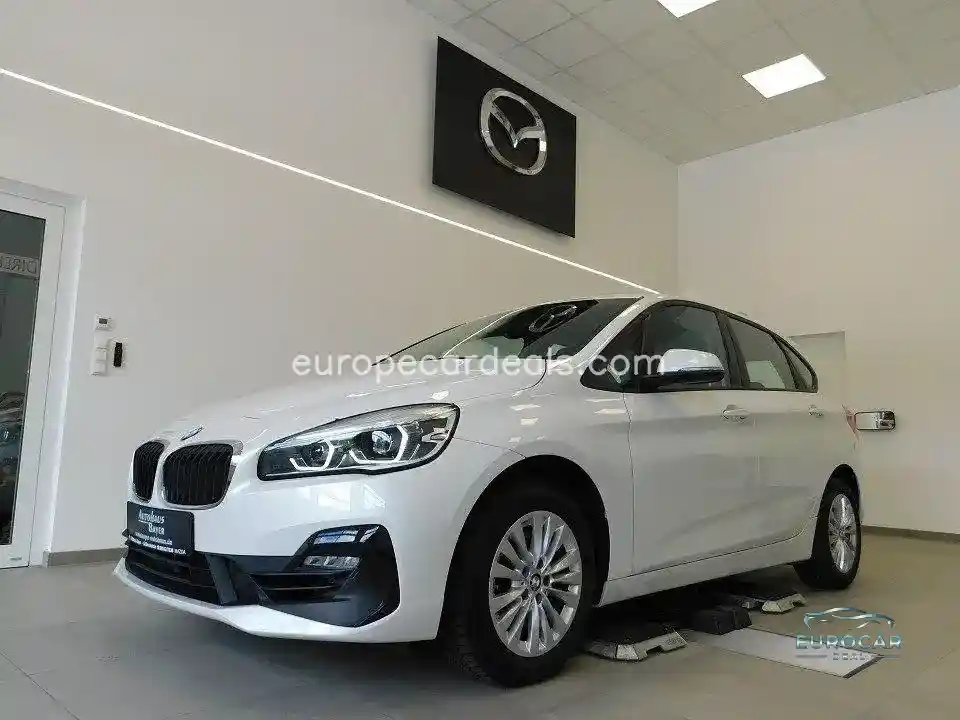 BMW 218