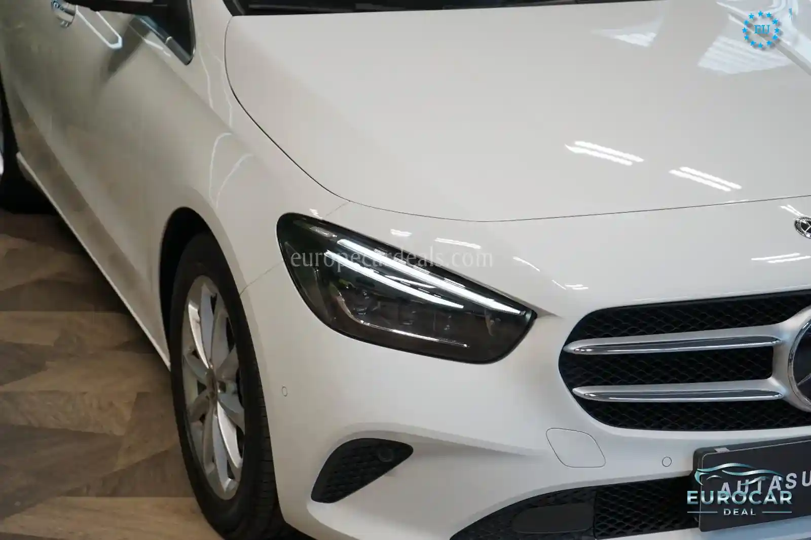 Mercedes-Benz B 220