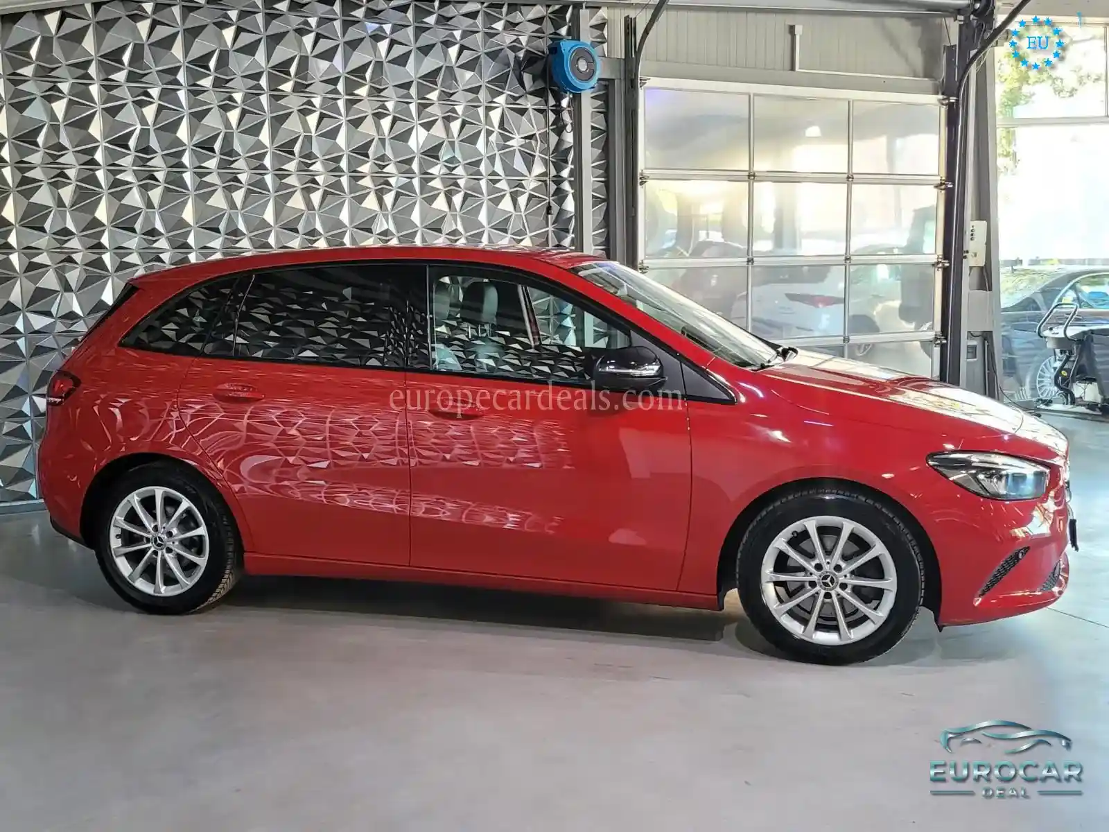 Mercedes-Benz B 200