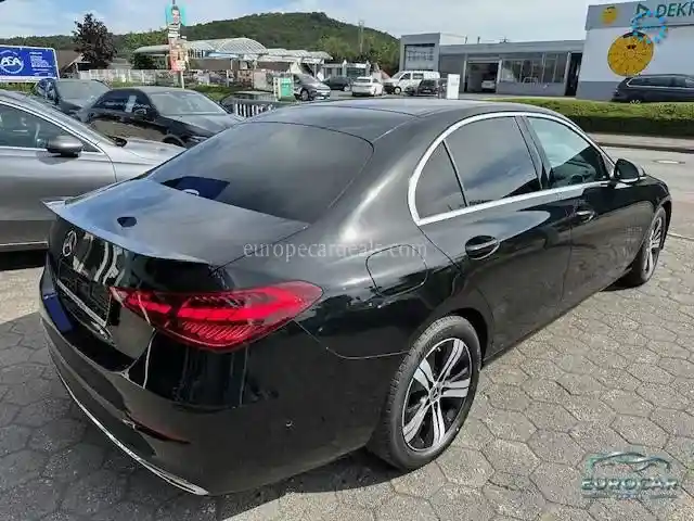 Mercedes-Benz C 180