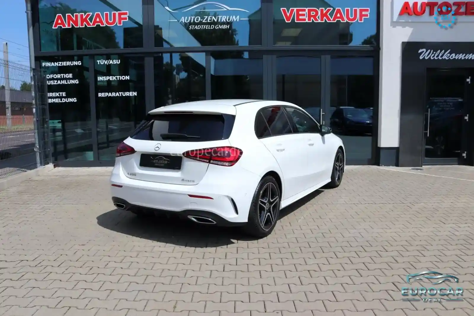 Mercedes-Benz A 200