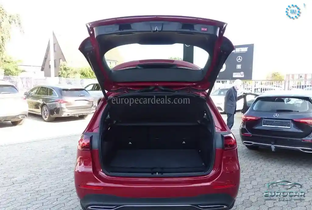 Mercedes-Benz B 200
