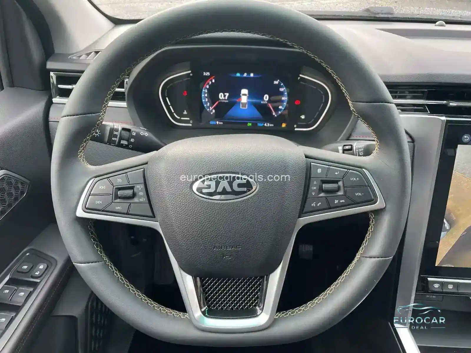 JAC 8 Pro