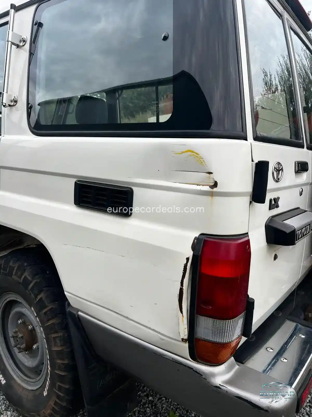Toyota Land Cruiser